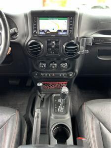 2017 Jeep Wrangler Unlimited Rubicon Recon   - Photo 15 - San Jose, CA 95126