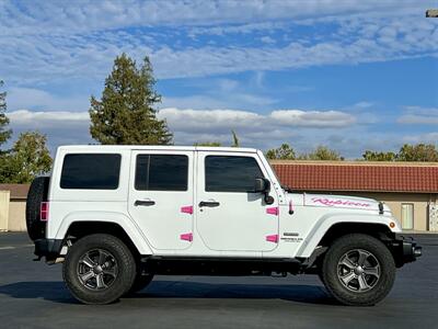 2017 Jeep Wrangler Unlimited Rubicon Recon   - Photo 8 - San Jose, CA 95126
