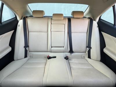 2016 Lexus IS 200t Premium   - Photo 11 - San Jose, CA 95126