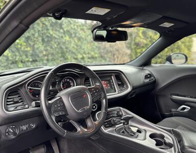2016 Dodge Challenger SXT Plus   - Photo 9 - San Jose, CA 95126