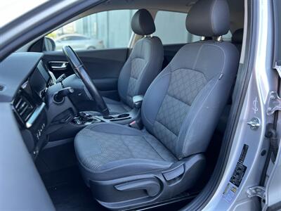 2021 Kia Niro LXS   - Photo 11 - San Jose, CA 95126