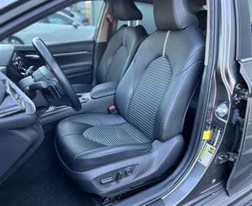 2021 Toyota Camry Hybrid SE   - Photo 11 - San Jose, CA 95126