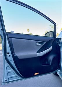 2015 Toyota Prius Three   - Photo 19 - San Jose, CA 95126
