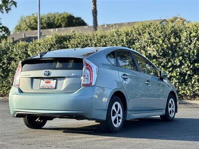 2015 Toyota Prius Three   - Photo 5 - San Jose, CA 95126