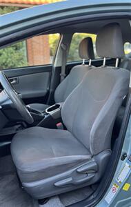 2015 Toyota Prius Three   - Photo 14 - San Jose, CA 95126