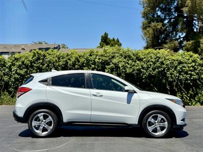 2017 Honda HR-V LX   - Photo 6 - San Jose, CA 95126