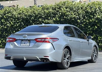 2019 Toyota Camry SE   - Photo 4 - San Jose, CA 95126
