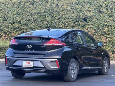 2020 Hyundai IONIQ Hybrid SE   - Photo 5 - San Jose, CA 95126