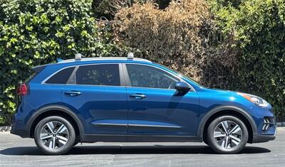 2022 Kia Niro LXS   - Photo 6 - San Jose, CA 95126