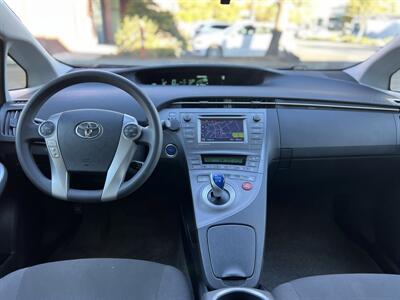2013 Toyota Prius Three   - Photo 10 - San Jose, CA 95126