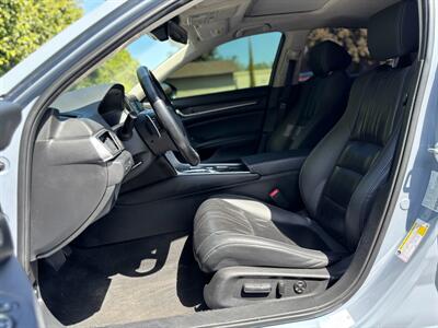 2022 Honda Accord Hybrid Touring   - Photo 11 - San Jose, CA 95126