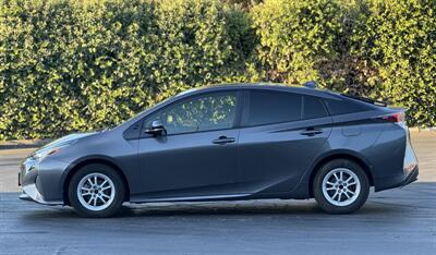 2017 Toyota Prius Two   - Photo 2 - San Jose, CA 95126