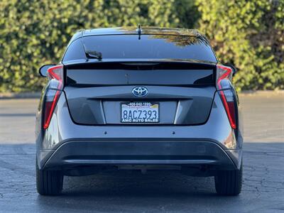 2017 Toyota Prius Two   - Photo 3 - San Jose, CA 95126