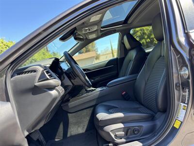 2021 Toyota Camry Hybrid SE   - Photo 11 - San Jose, CA 95126