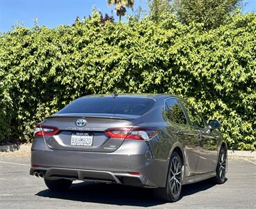 2021 Toyota Camry Hybrid SE   - Photo 5 - San Jose, CA 95126