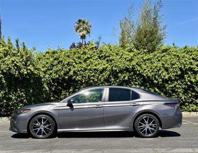 2021 Toyota Camry Hybrid SE   - Photo 2 - San Jose, CA 95126