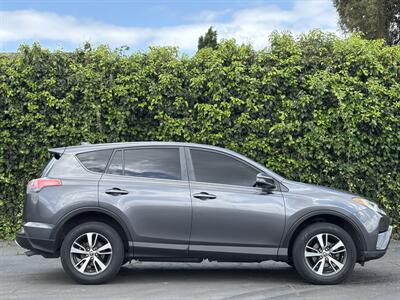2018 Toyota RAV4 XLE   - Photo 6 - San Jose, CA 95126