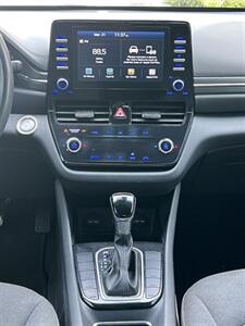 2020 Hyundai IONIQ Hybrid Blue   - Photo 11 - San Jose, CA 95126