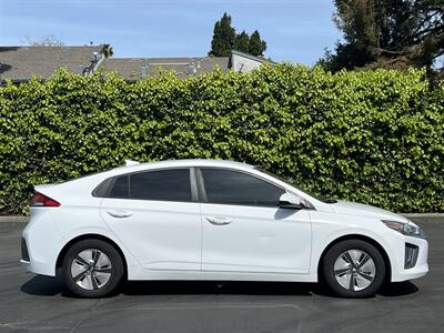 2020 Hyundai IONIQ Hybrid Blue   - Photo 6 - San Jose, CA 95126