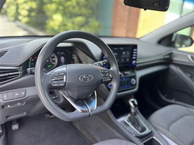 2020 Hyundai IONIQ Hybrid Blue   - Photo 9 - San Jose, CA 95126