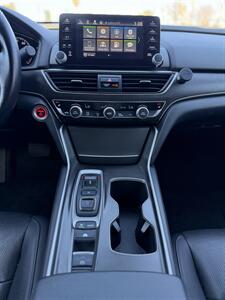 2019 Honda Accord Hybrid EX-L   - Photo 13 - San Jose, CA 95126