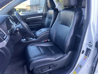 2014 Toyota Highlander XLE   - Photo 15 - San Jose, CA 95126