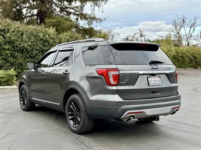 2017 Ford Explorer XLT   - Photo 3 - San Jose, CA 95126