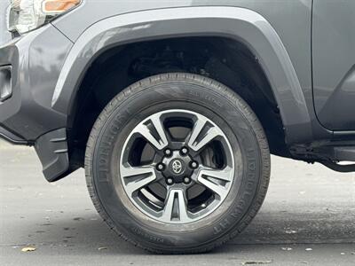 2019 Toyota Tacoma TRD Sport   - Photo 21 - San Jose, CA 95126