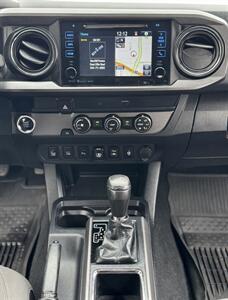 2019 Toyota Tacoma TRD Sport   - Photo 15 - San Jose, CA 95126