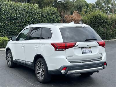 2017 Mitsubishi Outlander SEL   - Photo 3 - San Jose, CA 95126