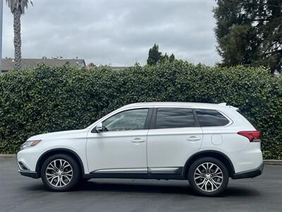 2017 Mitsubishi Outlander SEL   - Photo 2 - San Jose, CA 95126