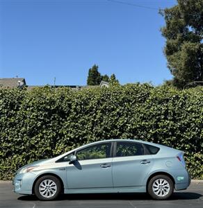 2014 Toyota Prius Plug-in Hybrid Advanced   - Photo 2 - San Jose, CA 95126