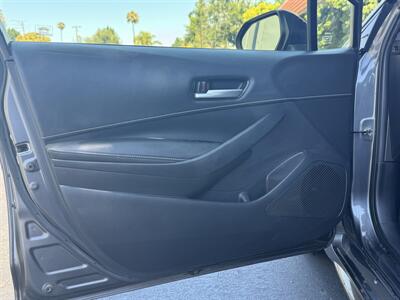 2021 Toyota Corolla Hatchback SE   - Photo 15 - San Jose, CA 95126