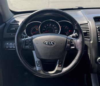 2013 Kia Sorento EX   - Photo 11 - San Jose, CA 95126