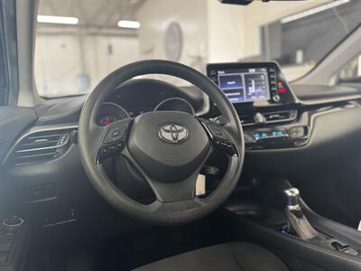 2020 Toyota C-HR LE   - Photo 9 - San Jose, CA 95126