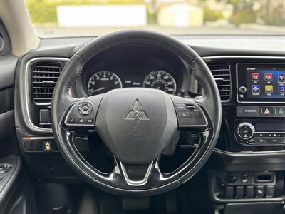 2018 Mitsubishi Outlander SEL   - Photo 14 - San Jose, CA 95126