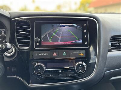 2018 Mitsubishi Outlander SEL   - Photo 16 - San Jose, CA 95126