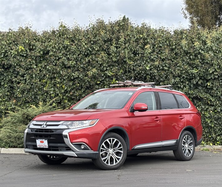 2018 Mitsubishi Outlander SEL  