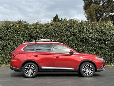 2018 Mitsubishi Outlander SEL   - Photo 6 - San Jose, CA 95126