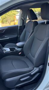 2021 Toyota RAV4 LE   - Photo 9 - San Jose, CA 95126