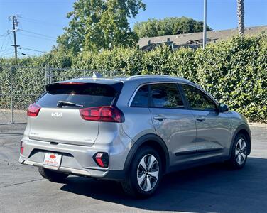 2022 Kia Niro LX   - Photo 5 - San Jose, CA 95126
