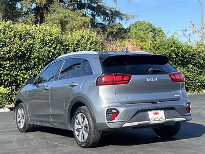 2022 Kia Niro LX   - Photo 3 - San Jose, CA 95126