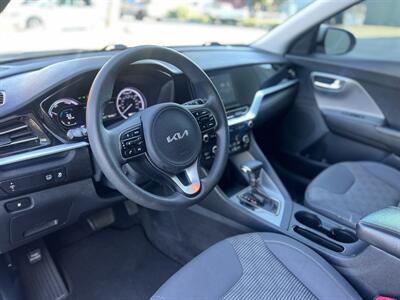 2022 Kia Niro LX   - Photo 9 - San Jose, CA 95126