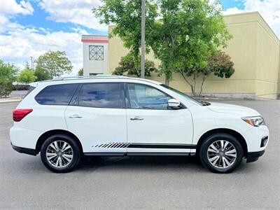 2019 Nissan Pathfinder S   - Photo 4 - Orangevale, CA 95662