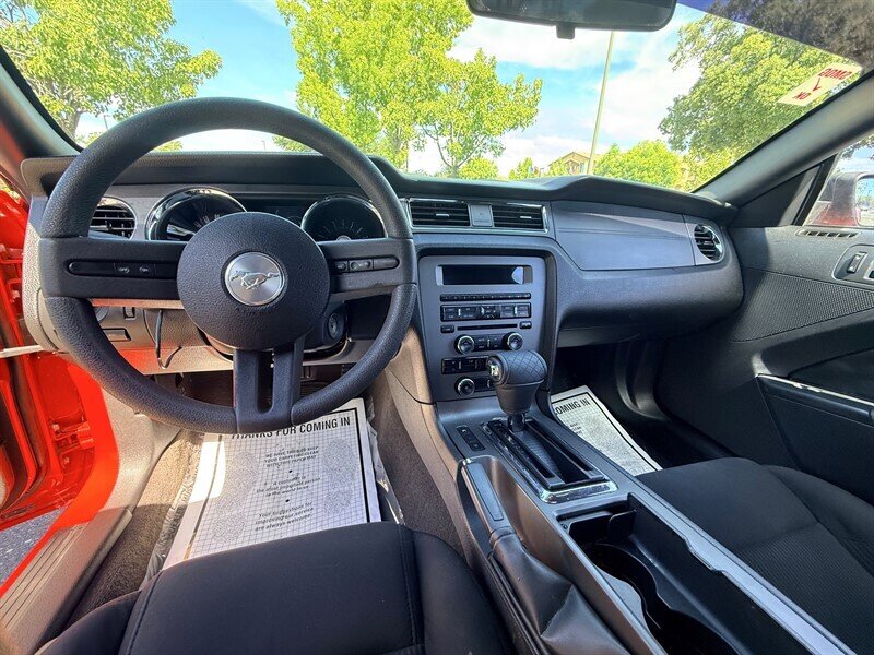 2011 Ford Mustang V6 - Photo 9 - Orangevale, CA 95662
