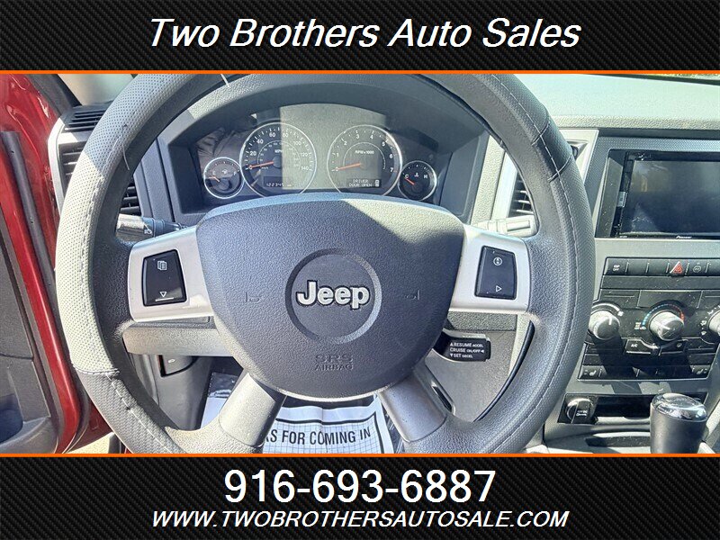 2009 Jeep Grand Cherokee Laredo - Photo 14 - Orangevale, CA 95662