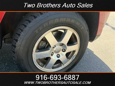 2009 Jeep Grand Cherokee Laredo - Photo 21 - Orangevale, CA 95662