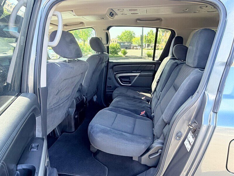 2015 Nissan Armada SL - Photo 9 - Orangevale, CA 95662