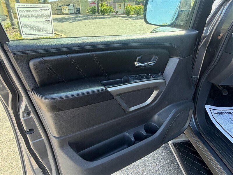 2015 Nissan Armada SL - Photo 13 - Orangevale, CA 95662