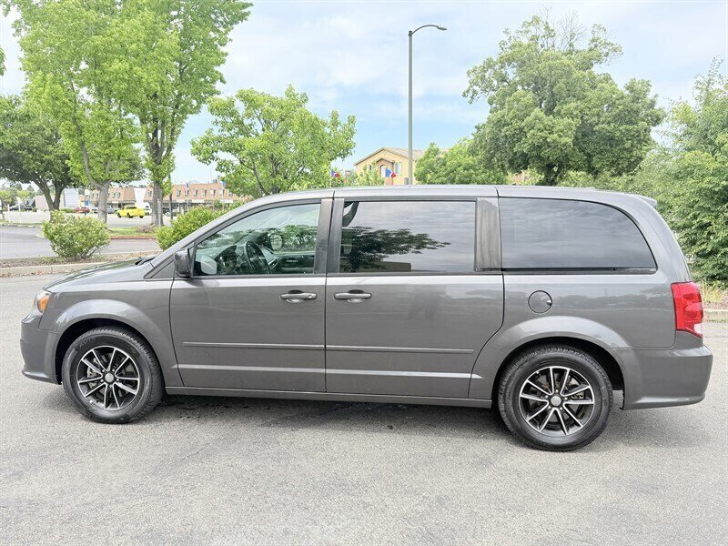 2016 Dodge Grand Caravan American Value Package - Photo 8 - Orangevale, CA 95662